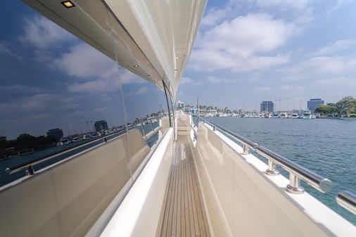 Ferretti Yachts 960 image