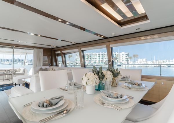 Ferretti Yachts 960 image