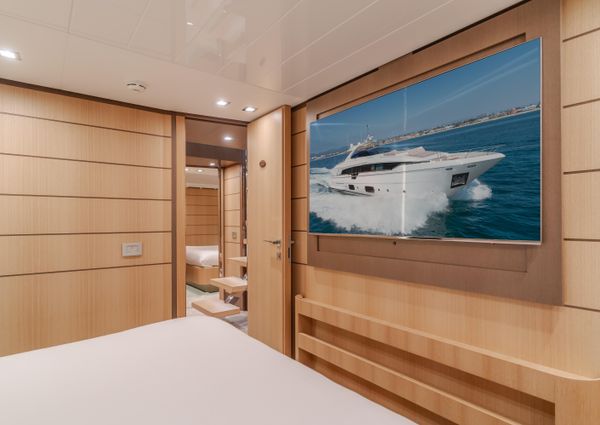 Ferretti Yachts 960 image