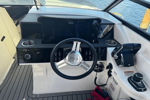 Sea Ray 290 SDXOB image