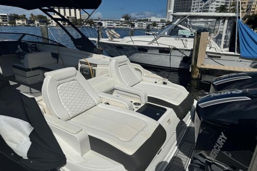 Sea Ray 290 SDXOB image