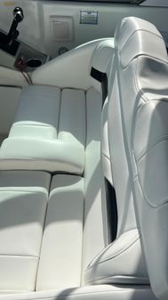 Formula 280SS image