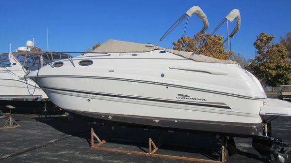 Chaparral 260 Signature