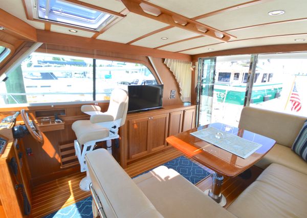 Sabre 38 Salon Express image