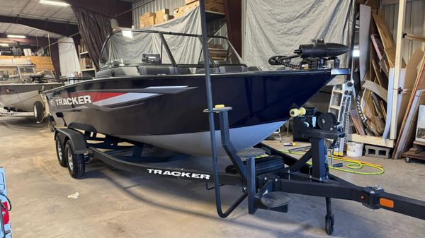 Tracker TARGA V18WT