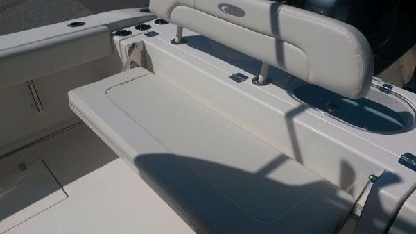 Cobia 277 Center Console image