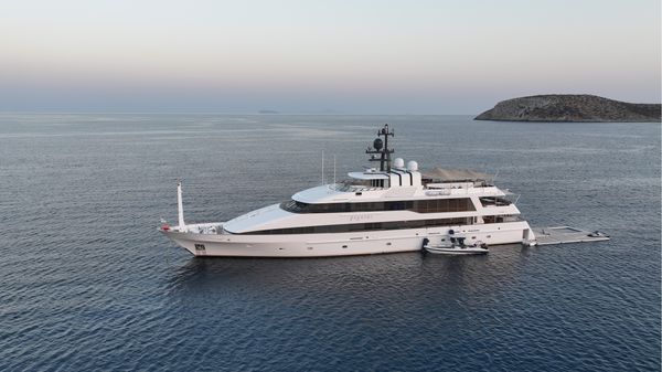 Feadship PEGASUS 