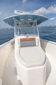 Cobia Center Console 350 image