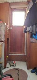 Fisher 37 image