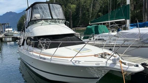 Bayliner 2858 Ciera Command Bridge 