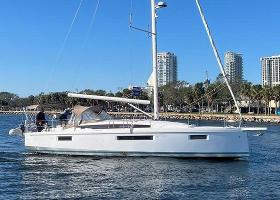 Jeanneau 410 Sun Odyssey - main image