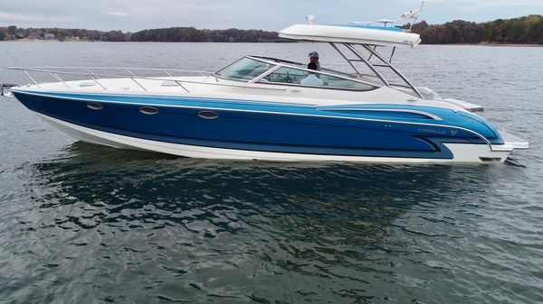 Formula 370 Super Sport