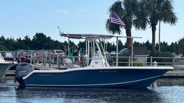 Tidewater 210 LXF 