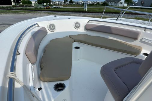 Tidewater 210 LXF image