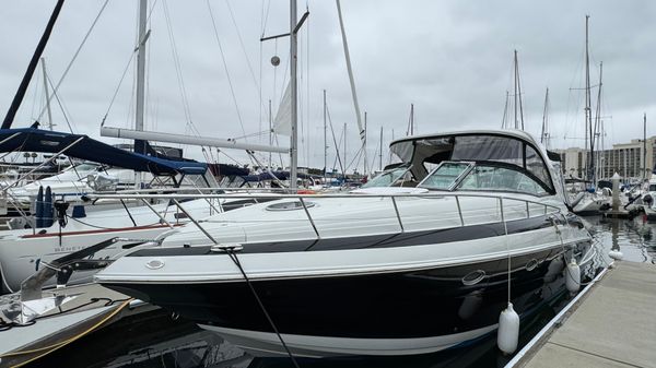 Crownline 350 