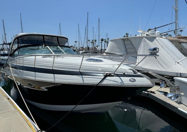 Crownline 350 image