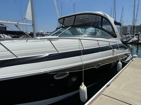 Crownline 350 image