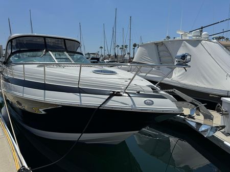 Crownline 350 image