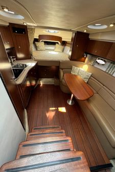 Crownline 350 image