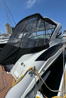 Crownline 350 image