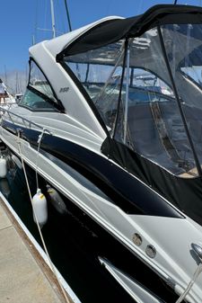 Crownline 350 image