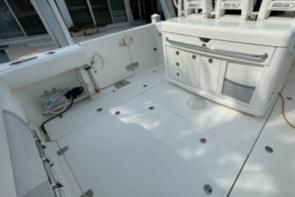 Boston Whaler 370 Outrage image