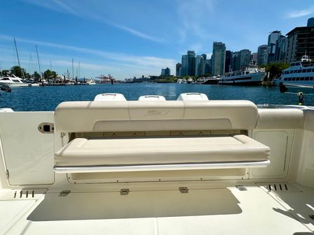 Boston Whaler 345 Conquest image