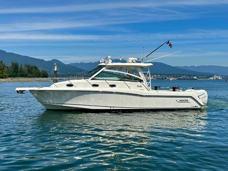 Boston Whaler 345 Conquest image