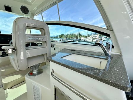 Boston Whaler 345 Conquest image