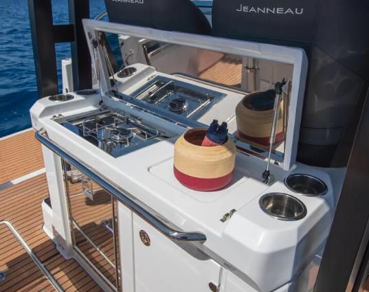 Jeanneau Leader 9.0 WA image