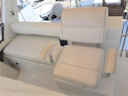 Carver 430-COCKPIT-MOTOR-YACHT image