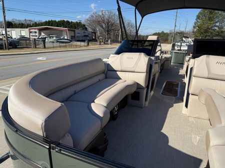 Avalon CATALINA-QUAD-LOUNGER-SHIFT-WINDSHIELD image