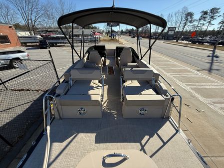 Avalon CATALINA-QUAD-LOUNGER-SHIFT-WINDSHIELD image