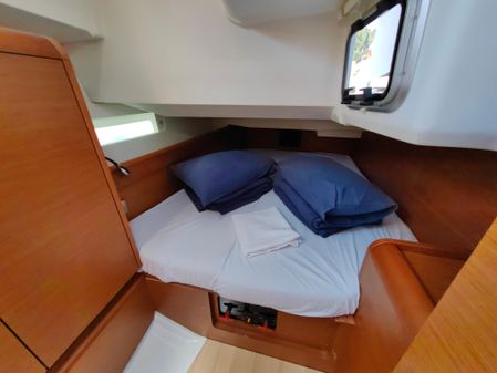 Jeanneau Sun Odyssey 419 image