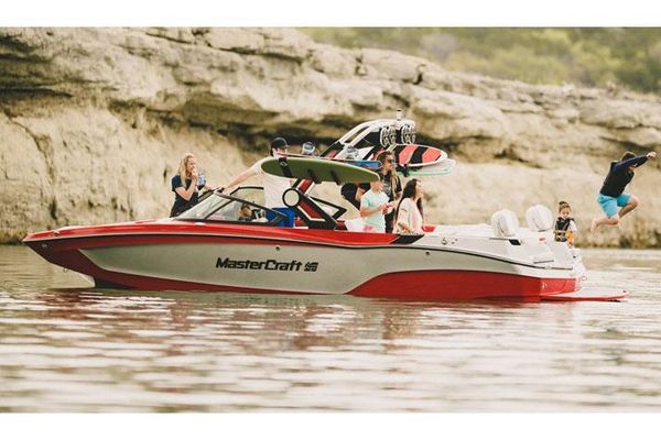 Mastercraft XT24 - main image