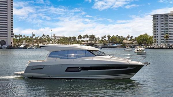 Prestige 460S