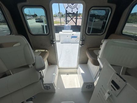 Parker 2520 XLD Sport Cabin image