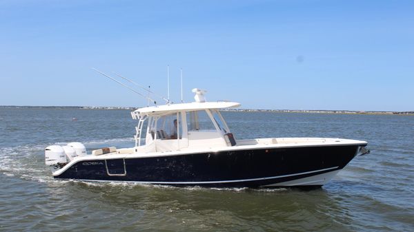 Cobia 350 Center Console 