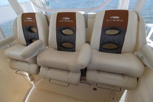 Cobia 350 Center Console image