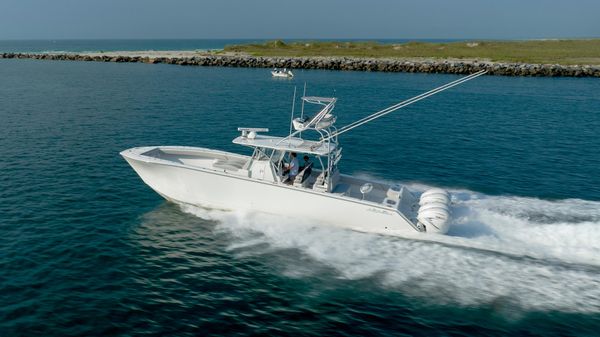 SeaHunter CTS 46 