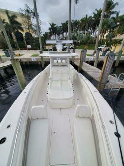 Invincible 39 Center Console image