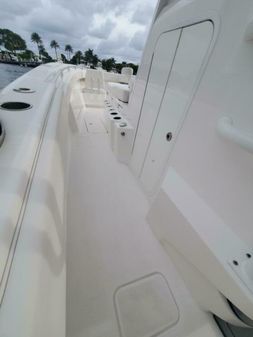 Invincible 39 Center Console image