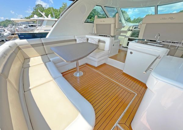 Sea Ray 450 Sundancer image