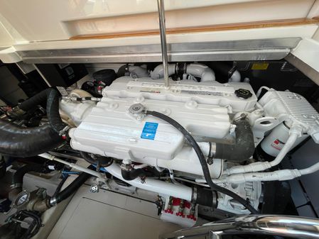 Sea Ray 450 Sundancer image