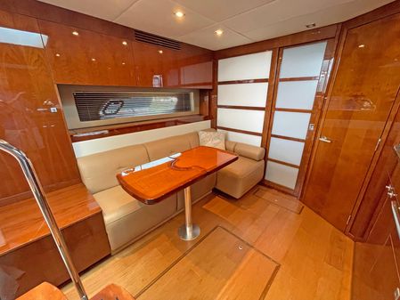 Sea Ray 450 Sundancer image