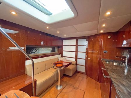 Sea Ray 450 Sundancer image