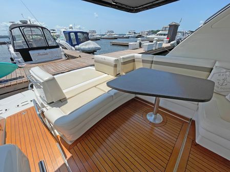 Sea Ray 450 Sundancer image