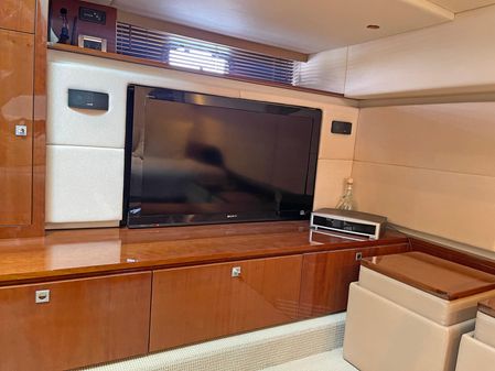 Sea Ray 450 Sundancer image