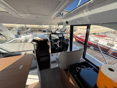 Beneteau Antares 9 image