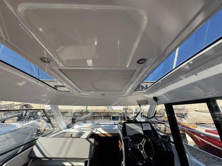 Beneteau Antares 9 image